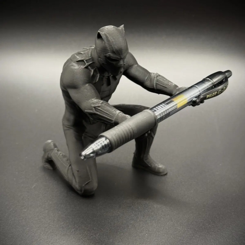 アニメヒョウマンペンホルダー 3D 印刷鉛筆オーガナイザーラ - 3D Printing Pen For Adults のレビューと価格